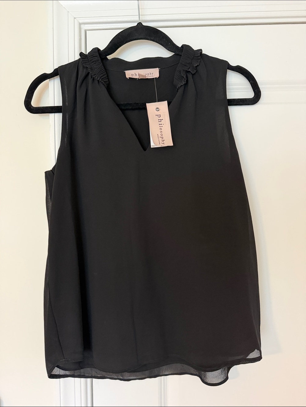 Philosophy Black Sleeveless Ruffle-Trim V-Neck Camisole